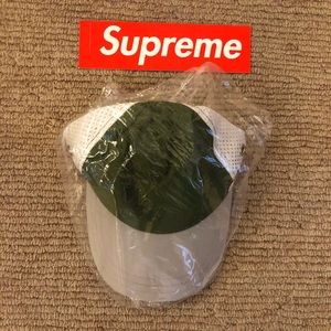 Supreme Hat